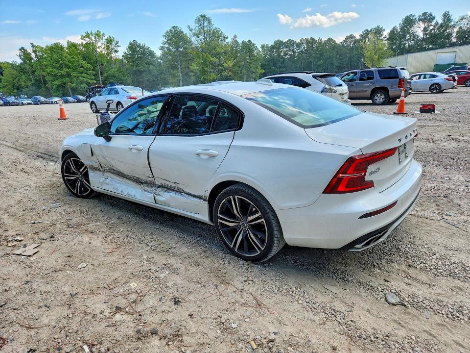 Zdjęcie 2 z aukcji – 2021 VOLVO S60 z VIN 7JRBR0FZ2MG103472