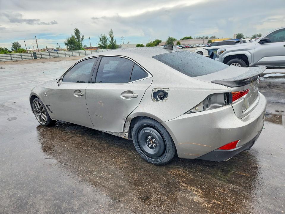 Zdjęcie 2 z aukcji – 2018 LEXUS IS z VIN JTHBA1D2XJ5078893