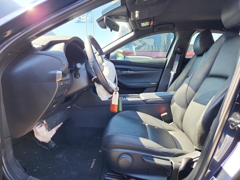 Photo 7 from auction – 2023 MAZDA 3 with VIN JM1BPAKM8P1622991