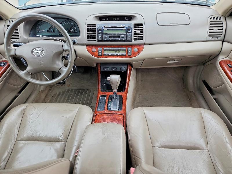Photo 8 from auction – 2004 TOYOTA CAMRY with VIN 4T1BE30K94U305570