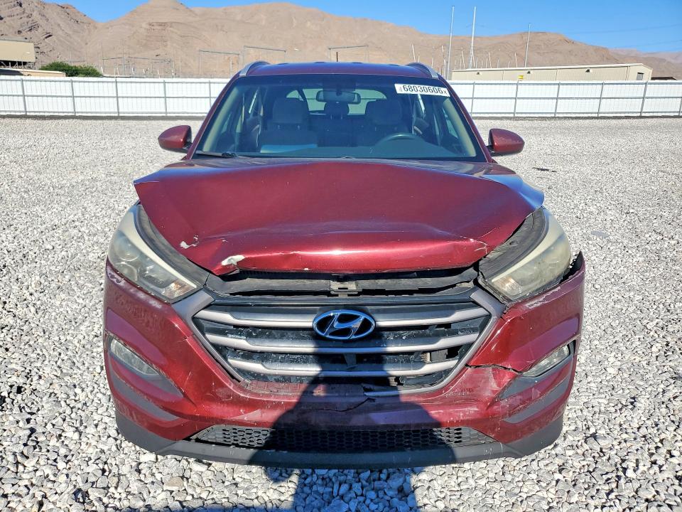 Photo 5 from auction – 2016 HYUNDAI TUCSON with VIN KM8J33A40GU212197