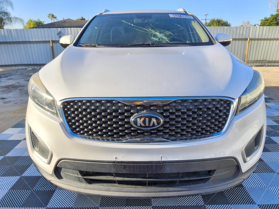 Photo 5 from auction – 2017 KIA SORENTO with VIN 5XYPG4A32HG296784