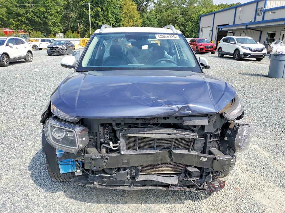 Photo 5 from auction – 2024 HYUNDAI VENUE with VIN KMHRC8A35RU341823