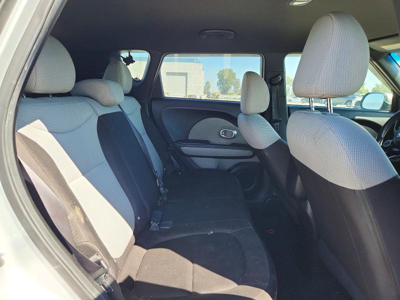 Zdjęcie 10 z aukcji – 2016 KIA SOUL z VIN KNDJN2A25G7861550