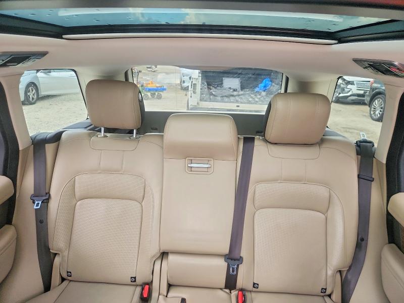 Photo 10 from auction – 2019 LAND ROVER RANGE ROVER with VIN SALGS2SV4KA566729