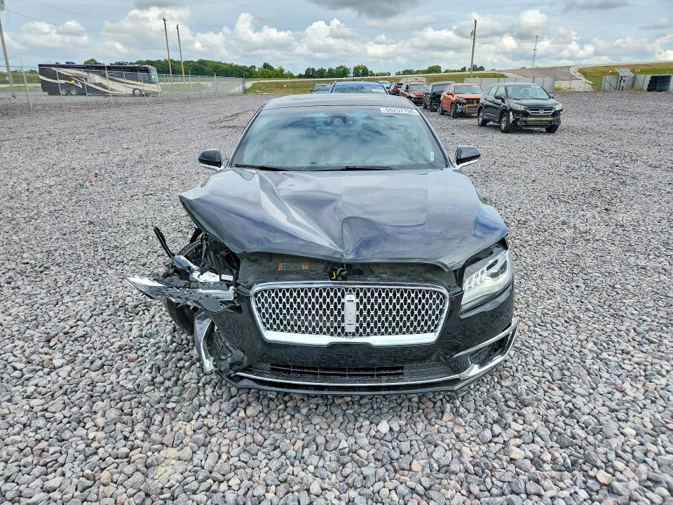 Снимка 5 от търг – 2018 LINCOLN MKZ с VIN 3LN6L5D98JR615674