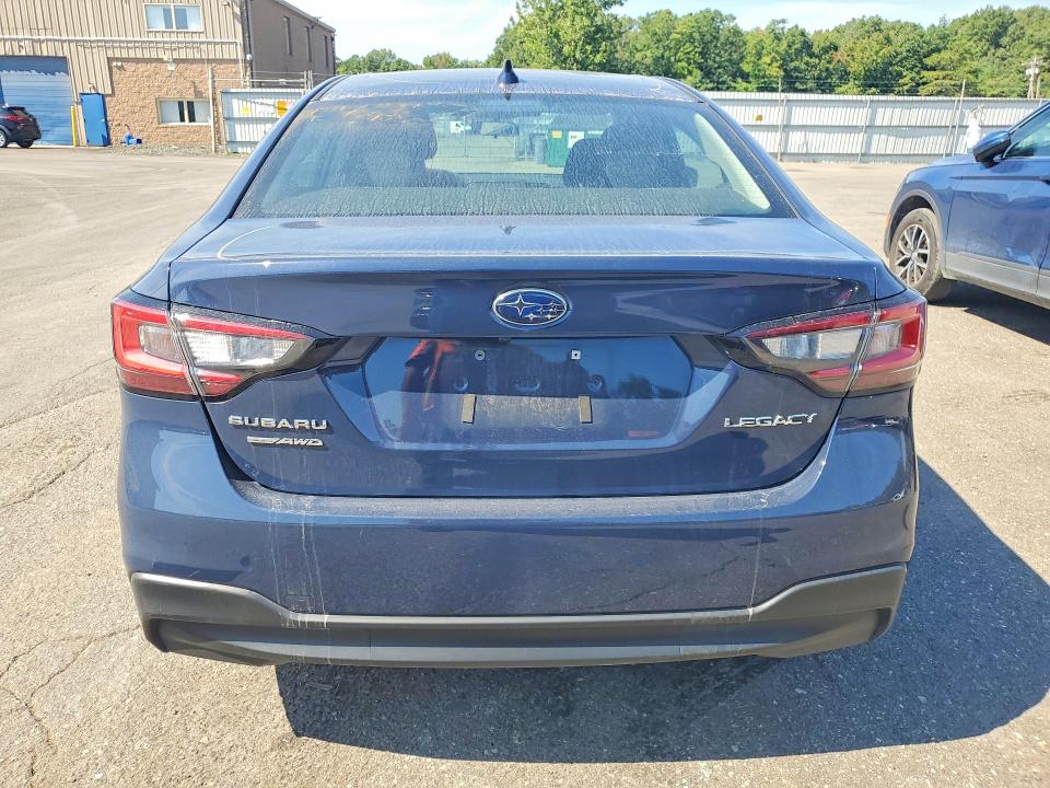 Photo 6 from auction – 2025 SUBARU LEGACY with VIN 4S3BWAD61S3021033