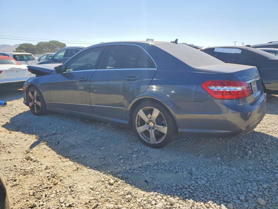 Photo 2 from auction – 2011 MERCEDES-BENZ E with VIN WDDHF5GB6BA454021