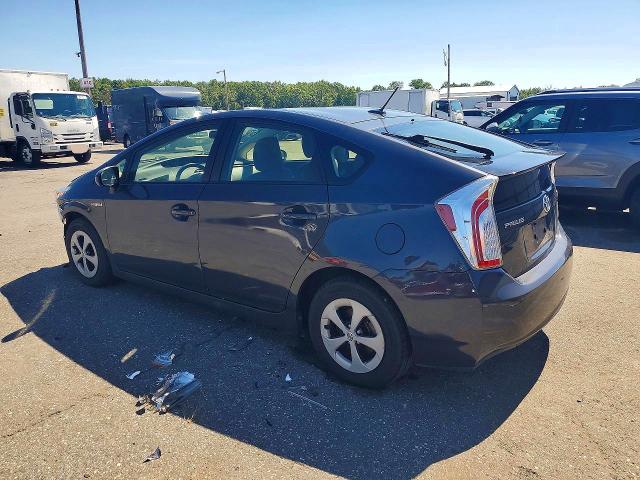 Photo 2 from auction – 2015 TOYOTA PRIUS with VIN JTDKN3DU9F0470061