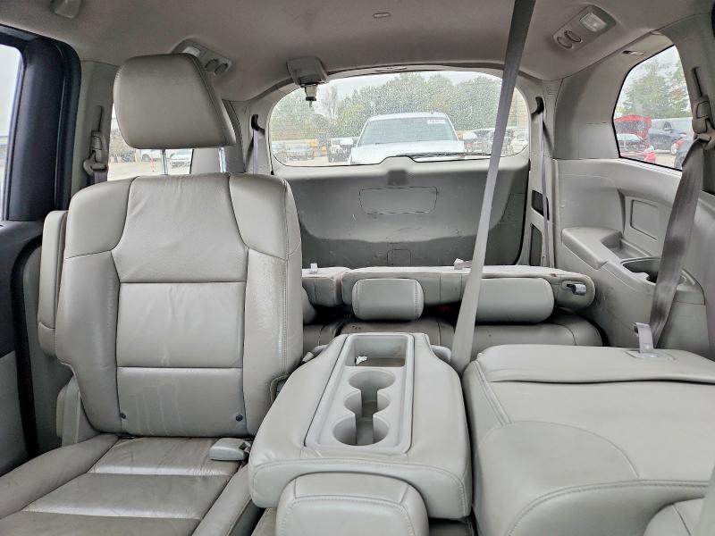 Снимка 10 от търг – 2011 HONDA ODYSSEY с VIN 5FNRL5H63BB028030
