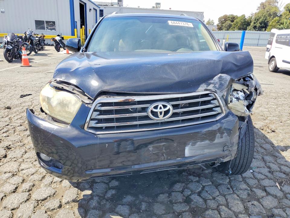 Photo 5 from auction – 2008 TOYOTA HIGHLANDER with VIN JTEDS43A482010386