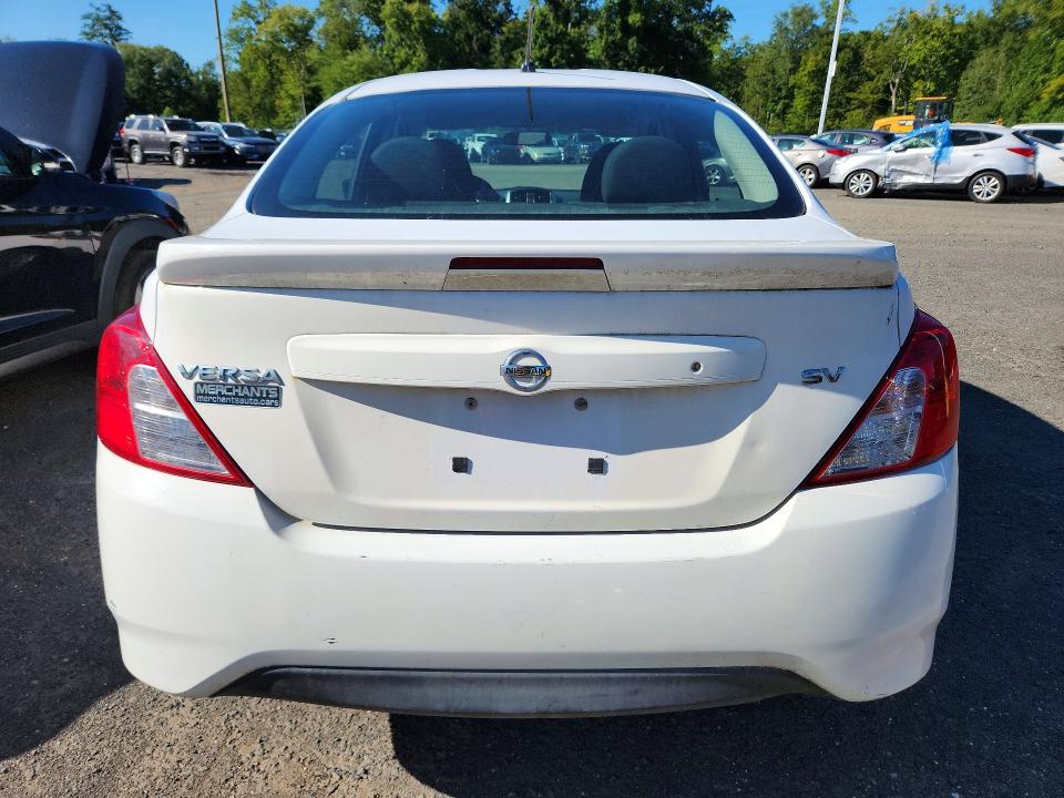 Photo 6 from auction – 2017 NISSAN VERSA with VIN 3N1CN7AP7HL847635