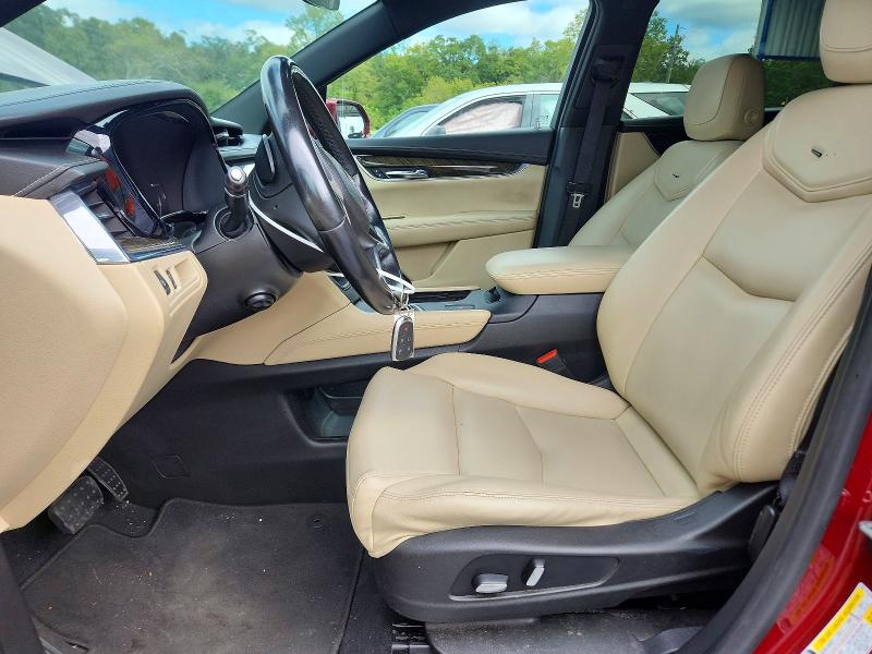 Zdjęcie 7 z aukcji – 2017 CADILLAC XT5 z VIN 1GYKNARS6HZ104305