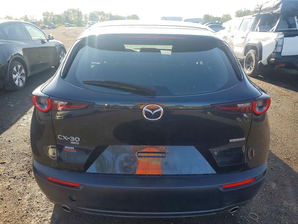Photo 6 from auction – 2025 MAZDA CX-30 with VIN 3MVDMBBM2SM854424