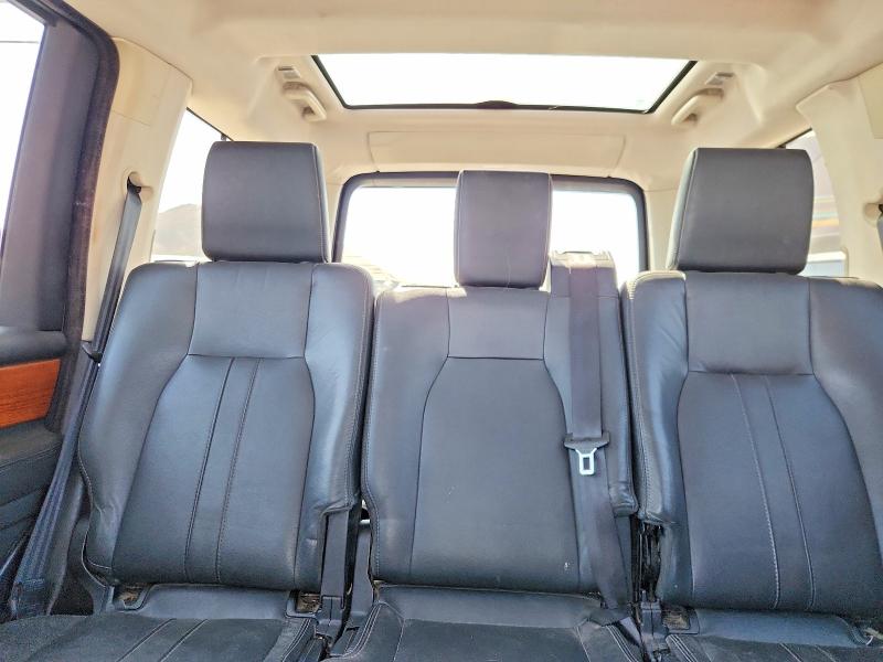 Photo 10 from auction – 2014 LAND ROVER LR4 with VIN SALAG2V61EA702055