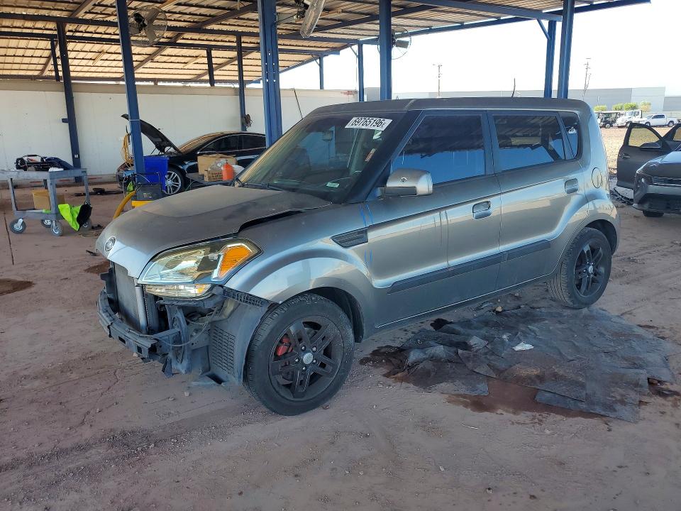 KIA SOUL 2010 с VIN KNDJT2A2XA7145420 - Снимка от търг