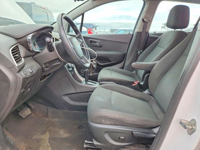 Photo 7 from auction – 2018 CHEVROLET TRAX with VIN 3GNCJKSB1JL293018