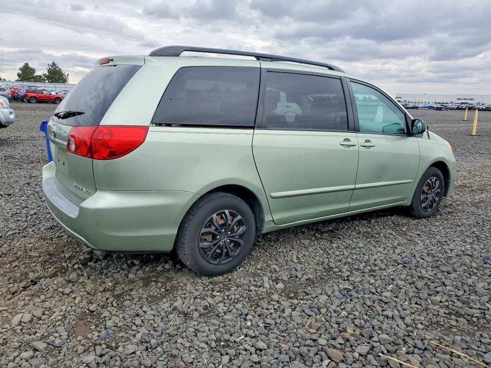 Photo 3 from auction – 2007 TOYOTA SIENNA with VIN 5TDZK23C07S017617