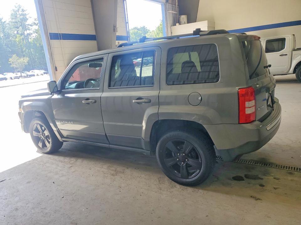 Photo 2 from auction – 2012 JEEP PATRIOT with VIN 1C4NJRFB7CD689368