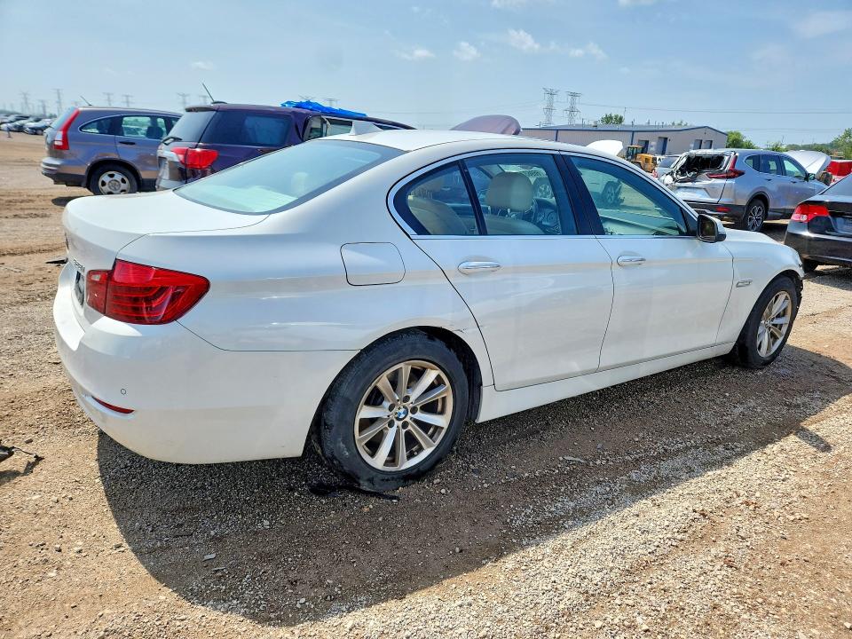 Photo 3 from auction – 2014 BMW 528 with VIN WBA5A7C5XED619625