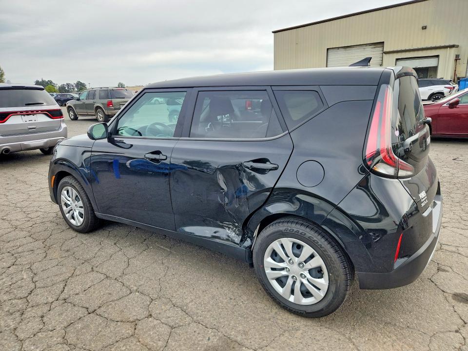 Снимка 2 от търг – 2023 KIA SOUL с VIN KNDJ23AU9P7872616