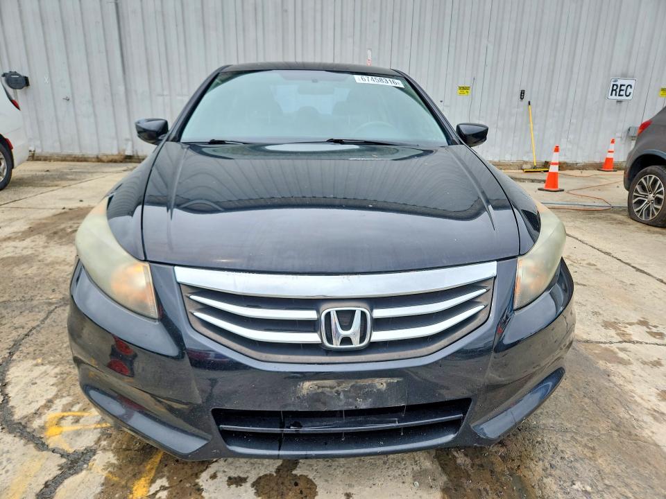 Photo 5 from auction – 2012 HONDA ACCORD with VIN 1HGCP2F67CA240100