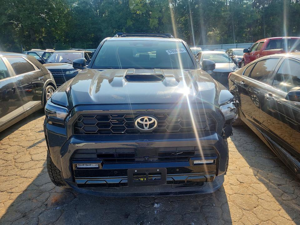 Photo 5 from auction – 2026 TOYOTA 4RUNNER with VIN JTEVA5BR5T5086548
