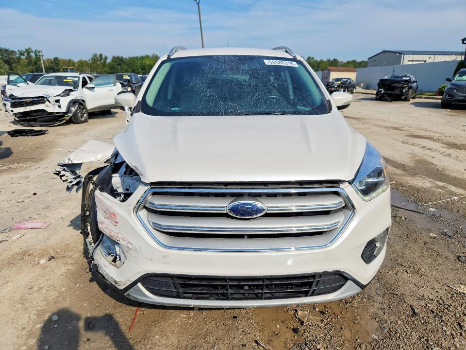 Photo 5 from auction – 2019 FORD ESCAPE with VIN 1FMCU0J98KUA15075