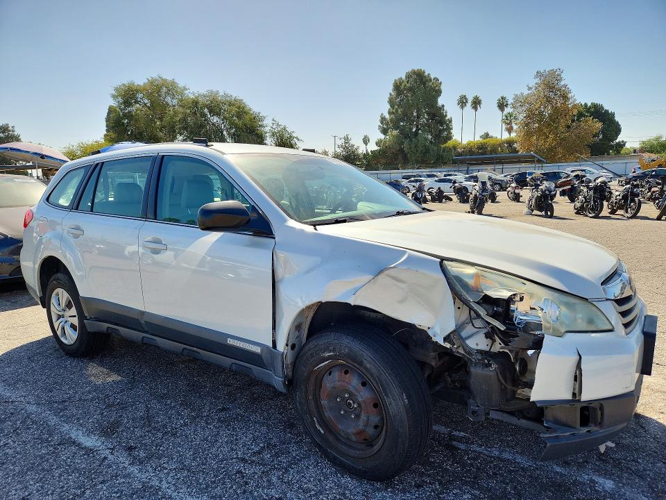 Снимка 4 от търг – 2010 SUBARU OUTBACK с VIN 4S4BRBAC5A3347516