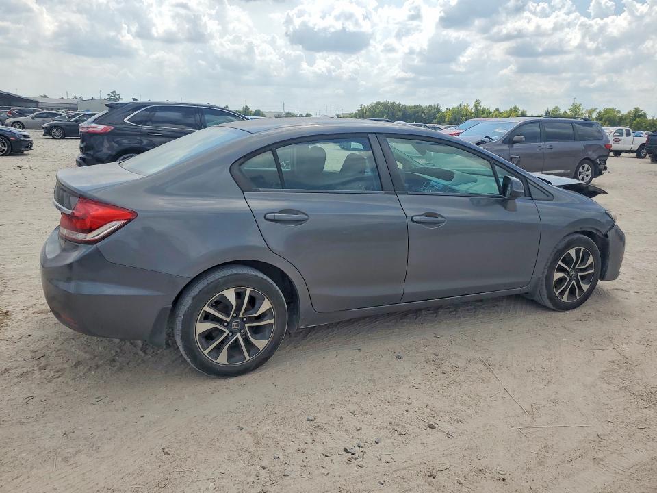 Photo 3 from auction – 2013 HONDA CIVIC with VIN 19XFB2F88DE285511