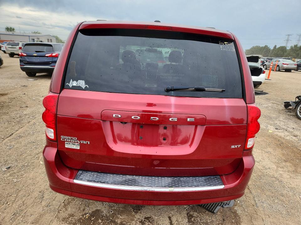 Foto 6 de la subasta – 2014 DODGE GRAND CARAVAN con VIN 2C4RDGCG8ER308222