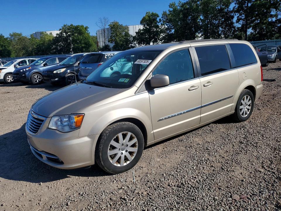 2016 CHRYSLER TOWN & COUNTRY - Търг №68597926