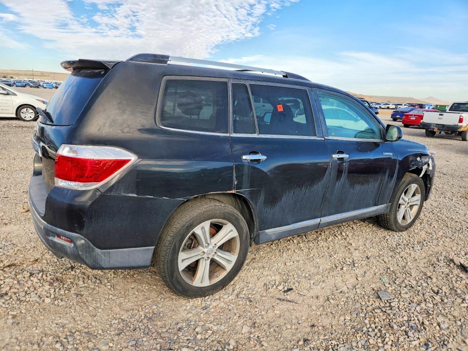 Фото 3 с аукциона – 2011 TOYOTA HIGHLANDER с VIN 5TDDK3EH1BS054113