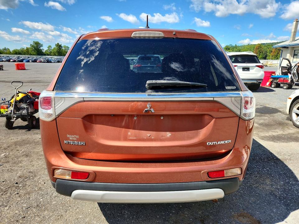 Photo 6 from auction – 2015 MITSUBISHI OUTLANDER with VIN JA4AZ3A31FZ007266