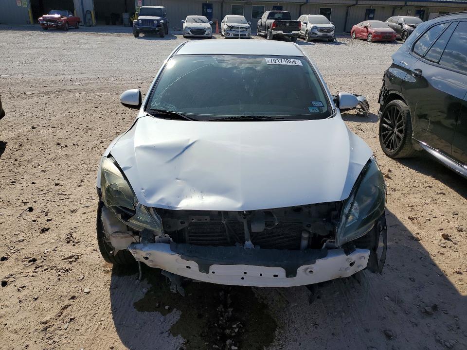 Photo 5 from auction – 2010 MAZDA 3 with VIN JM1BL1H54A1319001