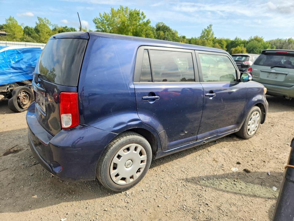 Foto 3 de la subasta – 2015 SCION XB con VIN JTLZE4FE4FJ071325