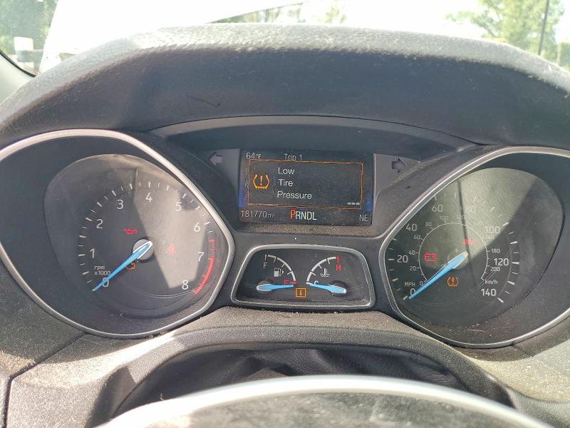 Foto 9 de la subasta – 2015 FORD FOCUS con VIN 1FADP3K21FL342549