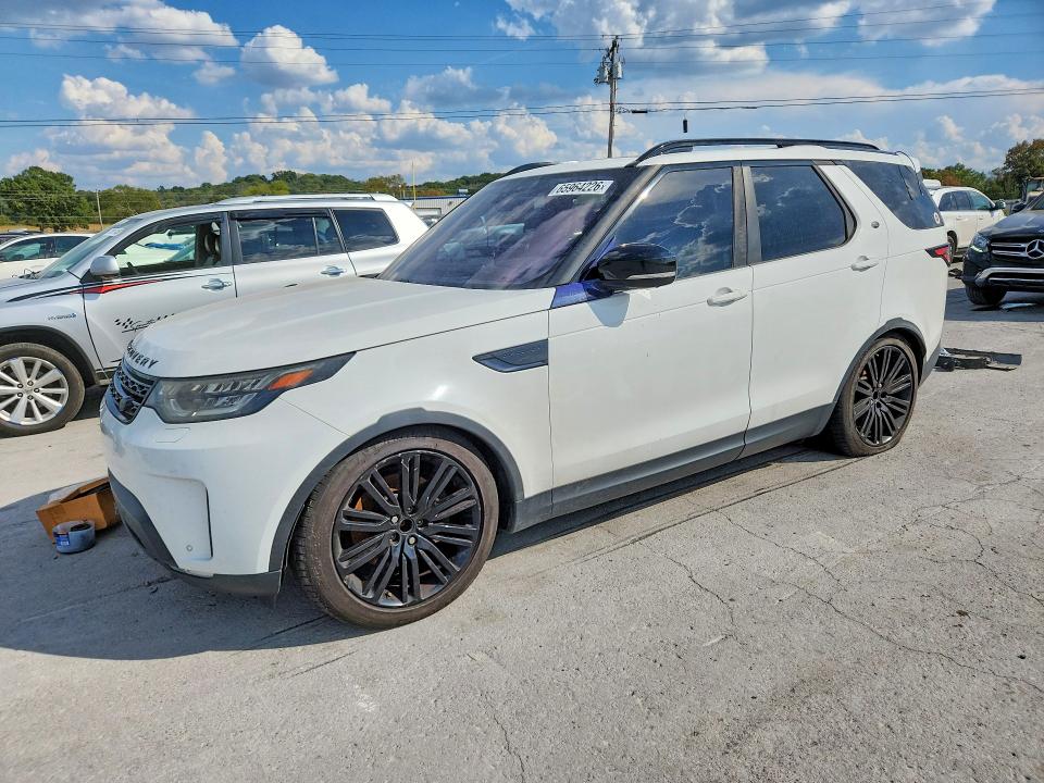 Zdjęcie 1 z aukcji – 2017 LAND ROVER DISCOVERY z VIN SALRRBBK5HA020606
