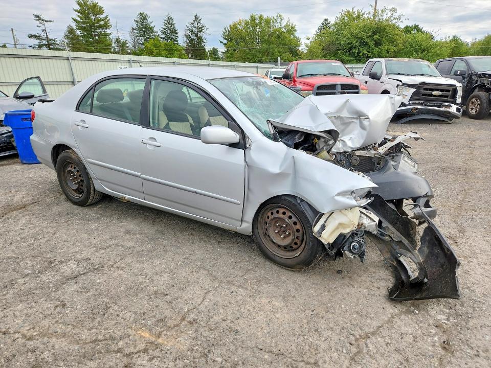 Снимка 4 от търг – 2007 TOYOTA COROLLA с VIN JTDBR32EX70100867