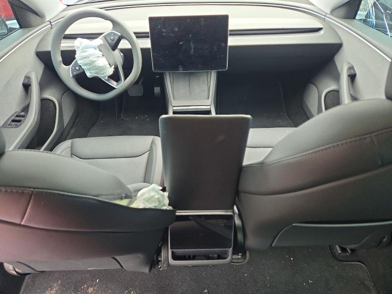 صورة رقم 8 من المزاد - 2026 TESLA MODEL 3 مع VIN LRW3E7FA5TC837687