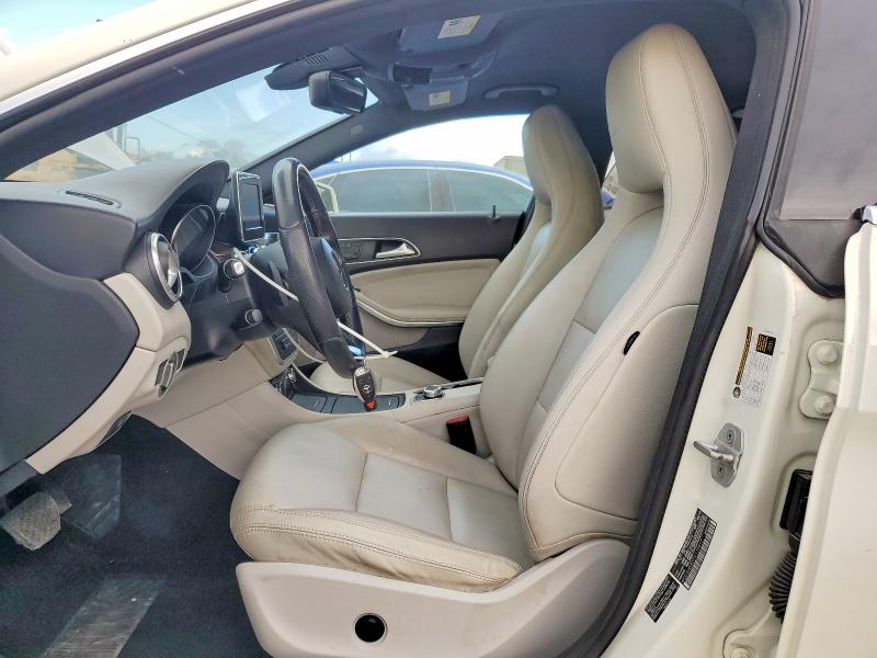 Photo 7 from auction – 2015 MERCEDES-BENZ CLA with VIN WDDSJ4EBXFN176417