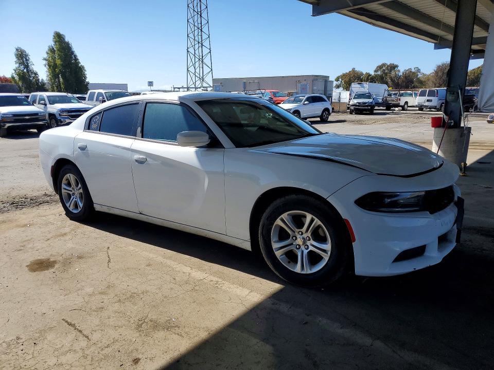 Photo 4 from auction – 2020 DODGE CHARGER with VIN 2C3CDXBG4LH119470