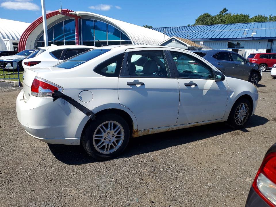 Photo 3 from auction – 2010 FORD FOCUS with VIN 1FAHP3FN9AW233320