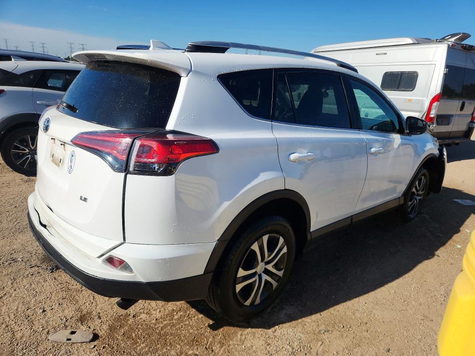 Photo 3 from auction – 2016 TOYOTA RAV4 with VIN 2T3ZFREV5GW303618