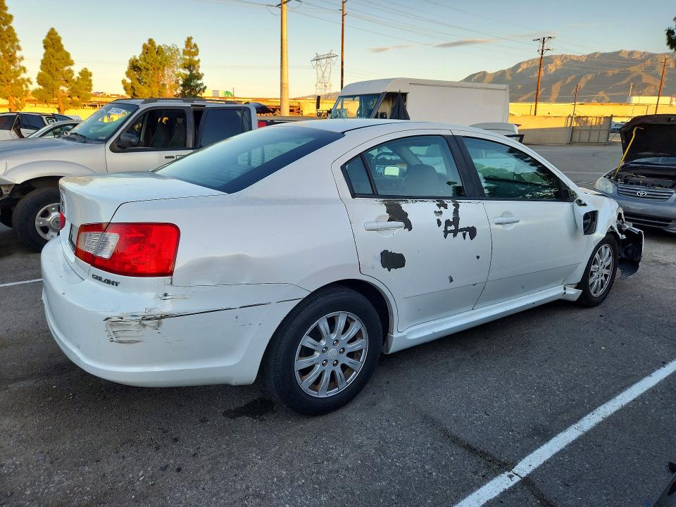 Photo 3 from auction – 2010 MITSUBISHI GALANT with VIN 4A32B2FF1AE006577
