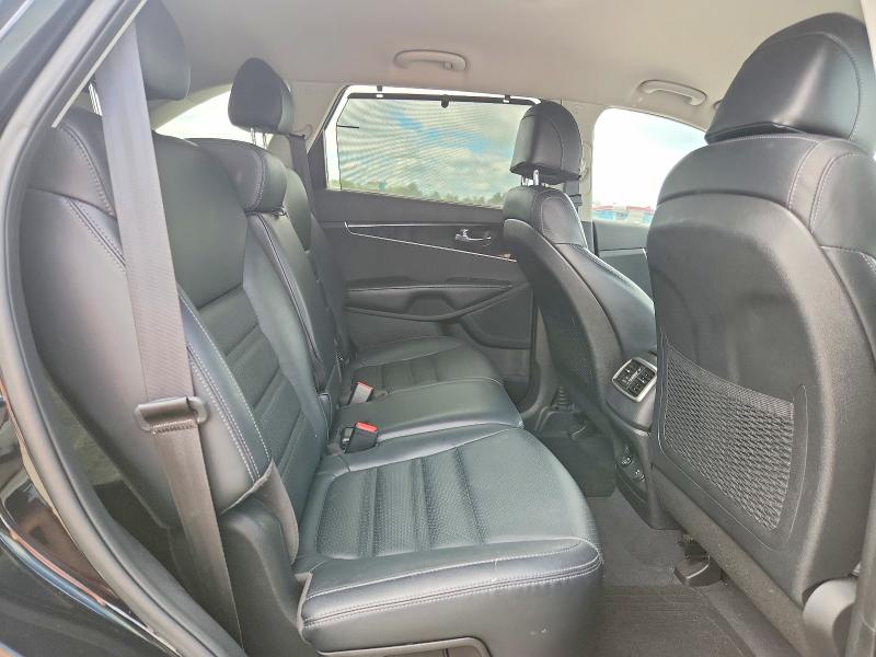 صورة رقم 11 من المزاد - 2017 KIA SORENTO مع VIN 5XYPHDA52HG276372