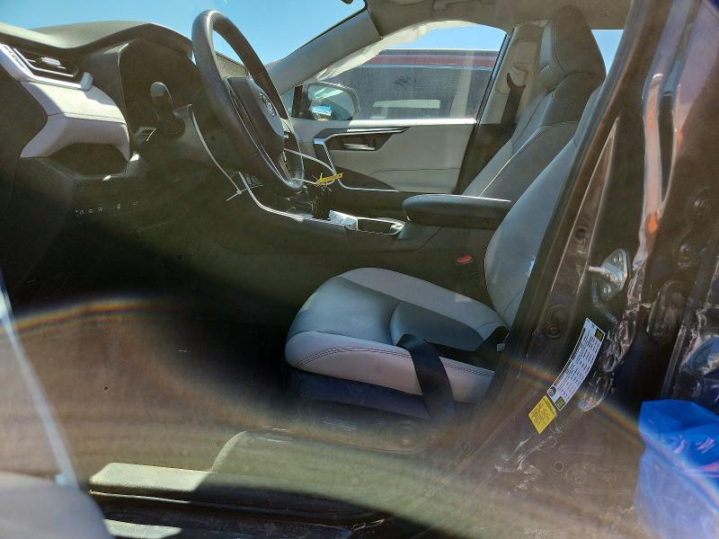 Photo 7 from auction – 2025 TOYOTA RAV4 with VIN 2T3A1RFV2SW583033