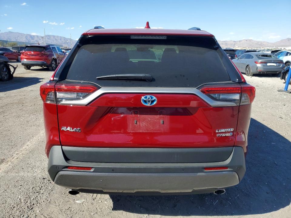 Photo 6 from auction – 2021 TOYOTA RAV4 with VIN 4T3D6RFV5MU027350