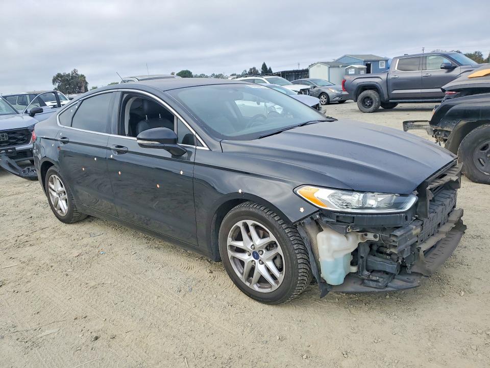 Снимка 4 от търг – 2016 FORD FUSION с VIN 3FA6P0HD4GR283760