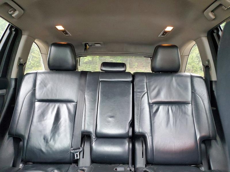 Photo 10 from auction – 2018 TOYOTA HIGHLANDER with VIN 5TDJZRFH5JS551955